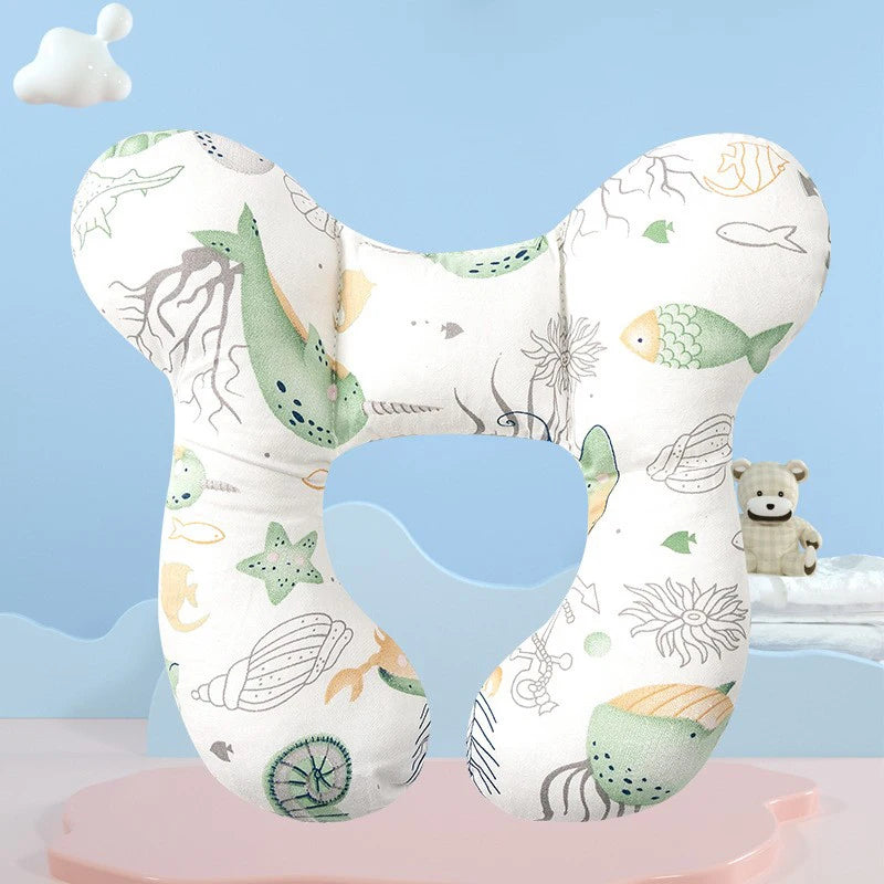 Protective travel pillow: when safety rhymes with fantasy
