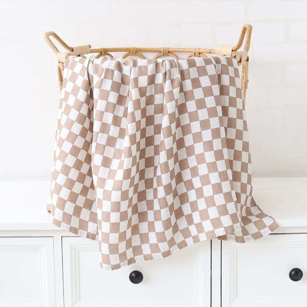 Bamboo cotton swaddle blankets: soft &amp; natural fabric for baby