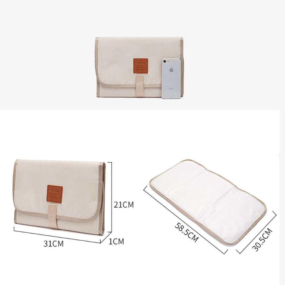 Changing mat: small and practical