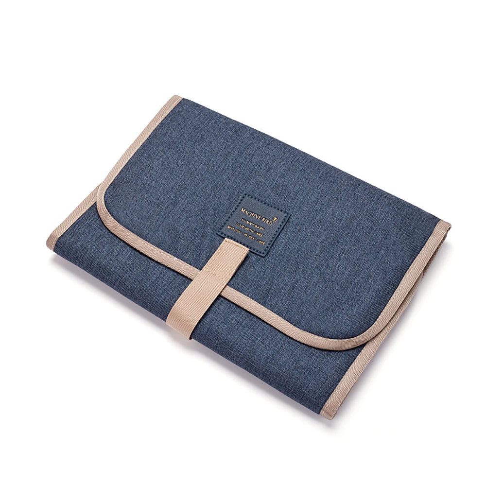 Changing mat: small and practical