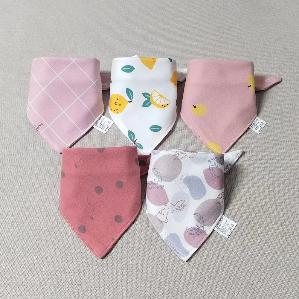 Triangle bib in double cotton: drooling has never been so cute! (pack of 5)