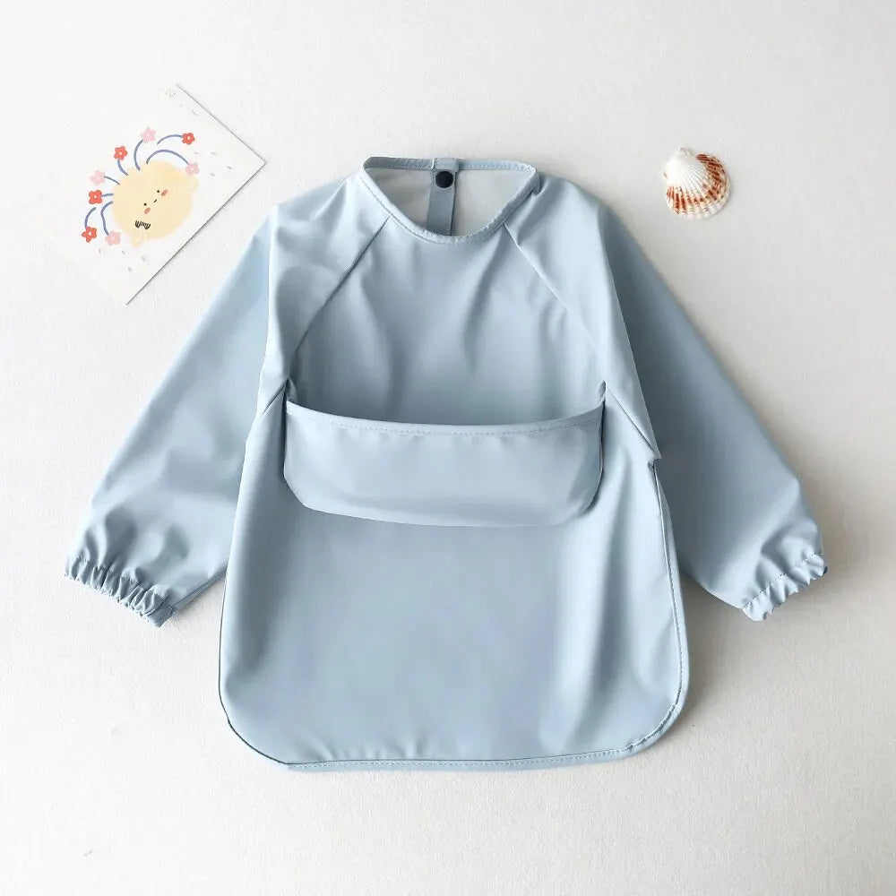 Waterproof long-sleeved feeding apron: protect in style, grow in freedom!