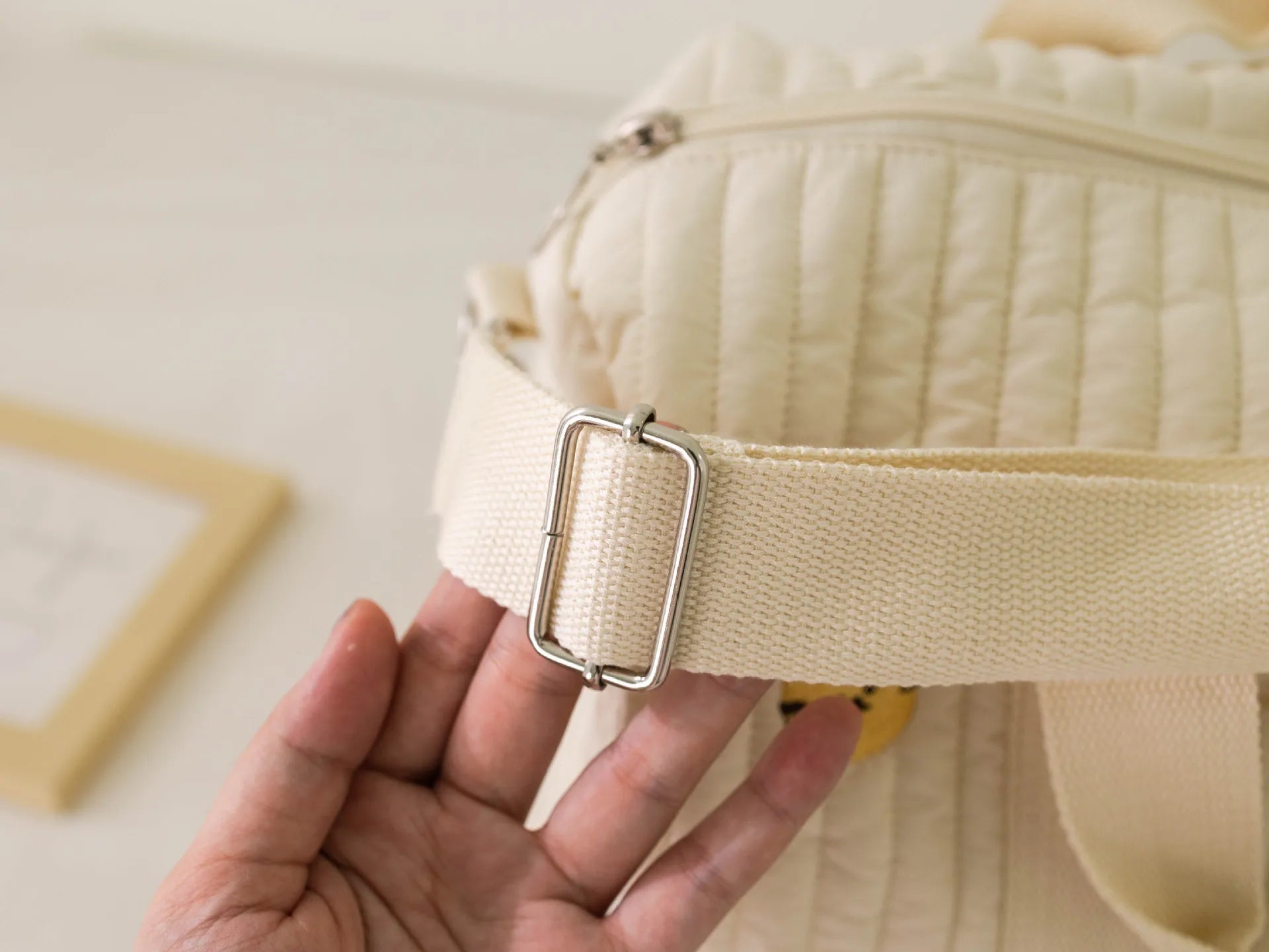 "Bear" changing bag: light and spacious