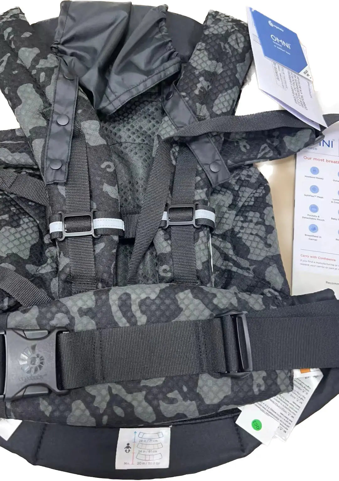 "EGOBABY" ergonomic baby carrier: comfort and safety from the first months! (Adaptable from baby to toddler - several colors available)